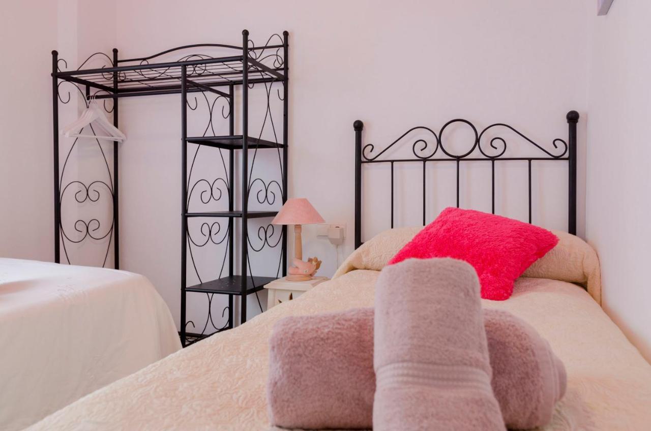 Mezquita Apart. With Free Parking Cordoba Ngoại thất bức ảnh