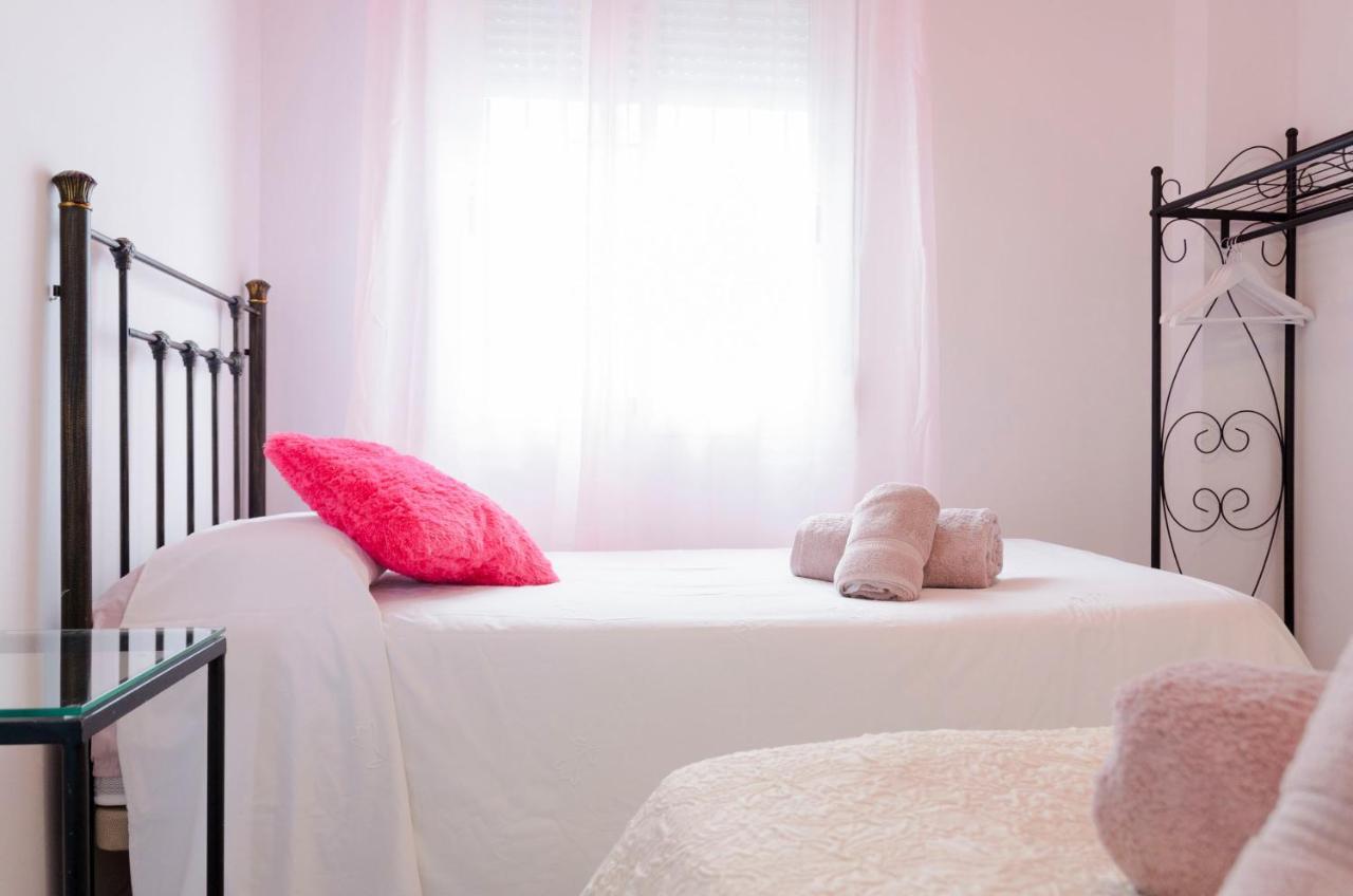 Mezquita Apart. With Free Parking Cordoba Ngoại thất bức ảnh